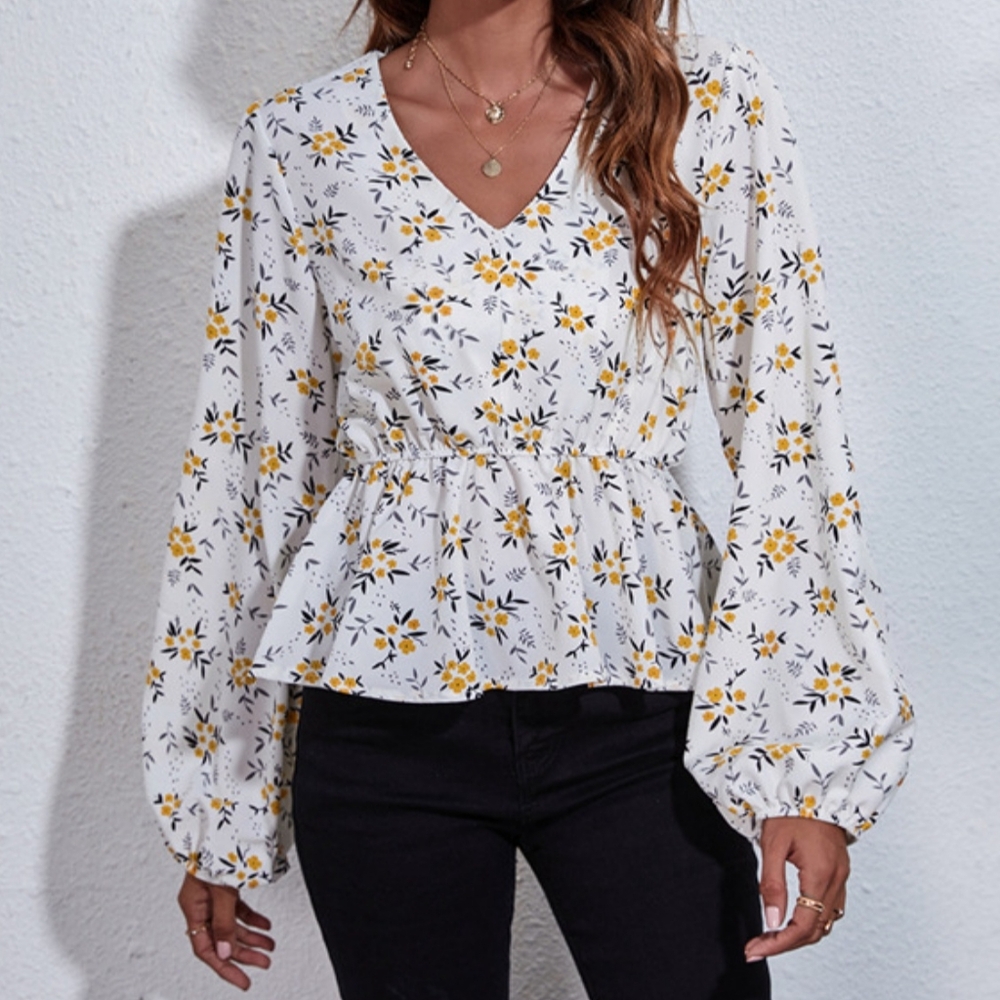 Stylish Print Long Sleeve Blouse with Ruched Detailing